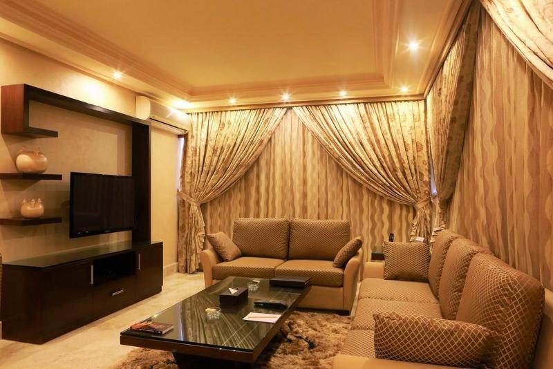Imperial Suites Hotel Beirut Ngoại thất bức ảnh