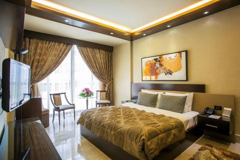 Imperial Suites Hotel Beirut Phòng bức ảnh