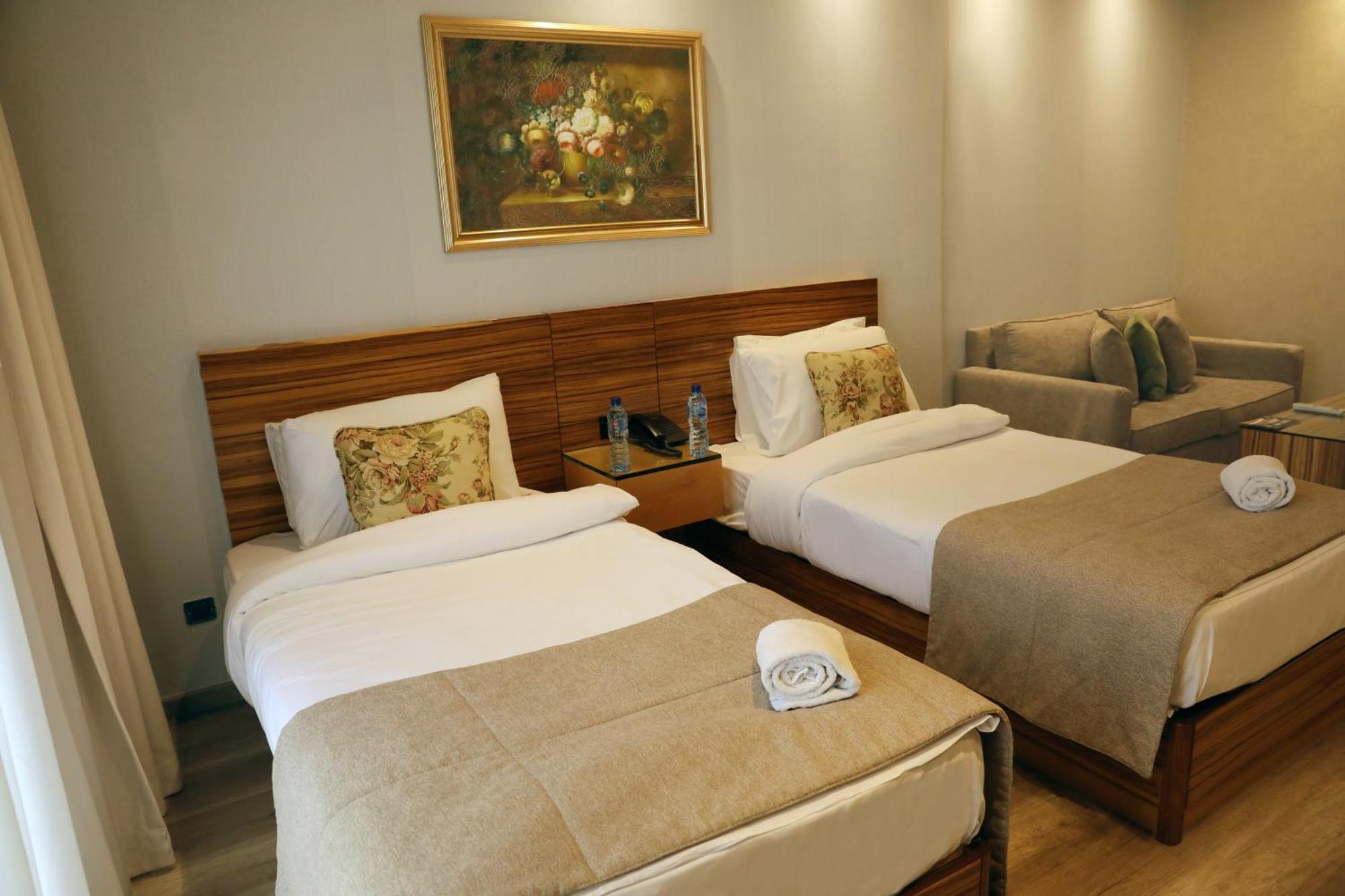 Imperial Suites Hotel Beirut Ngoại thất bức ảnh