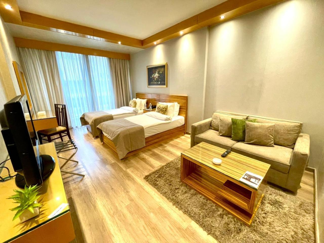 Imperial Suites Hotel Beirut Ngoại thất bức ảnh