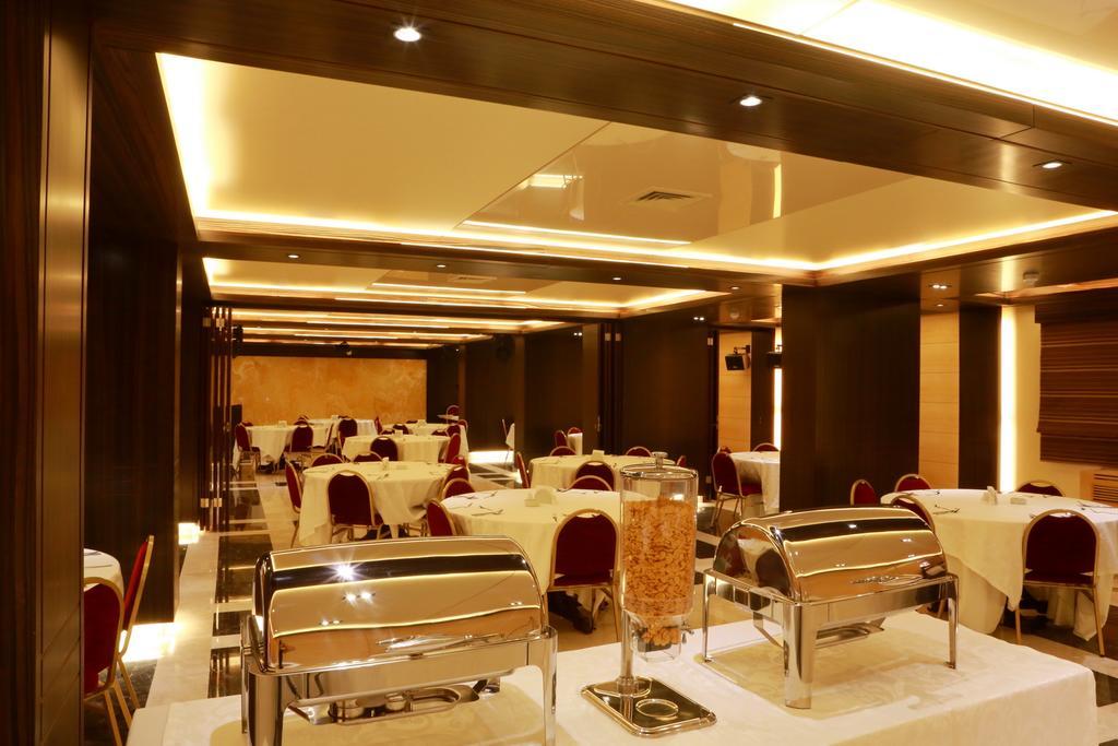 Imperial Suites Hotel Beirut Ngoại thất bức ảnh