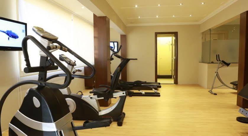 Imperial Suites Hotel Beirut Ngoại thất bức ảnh