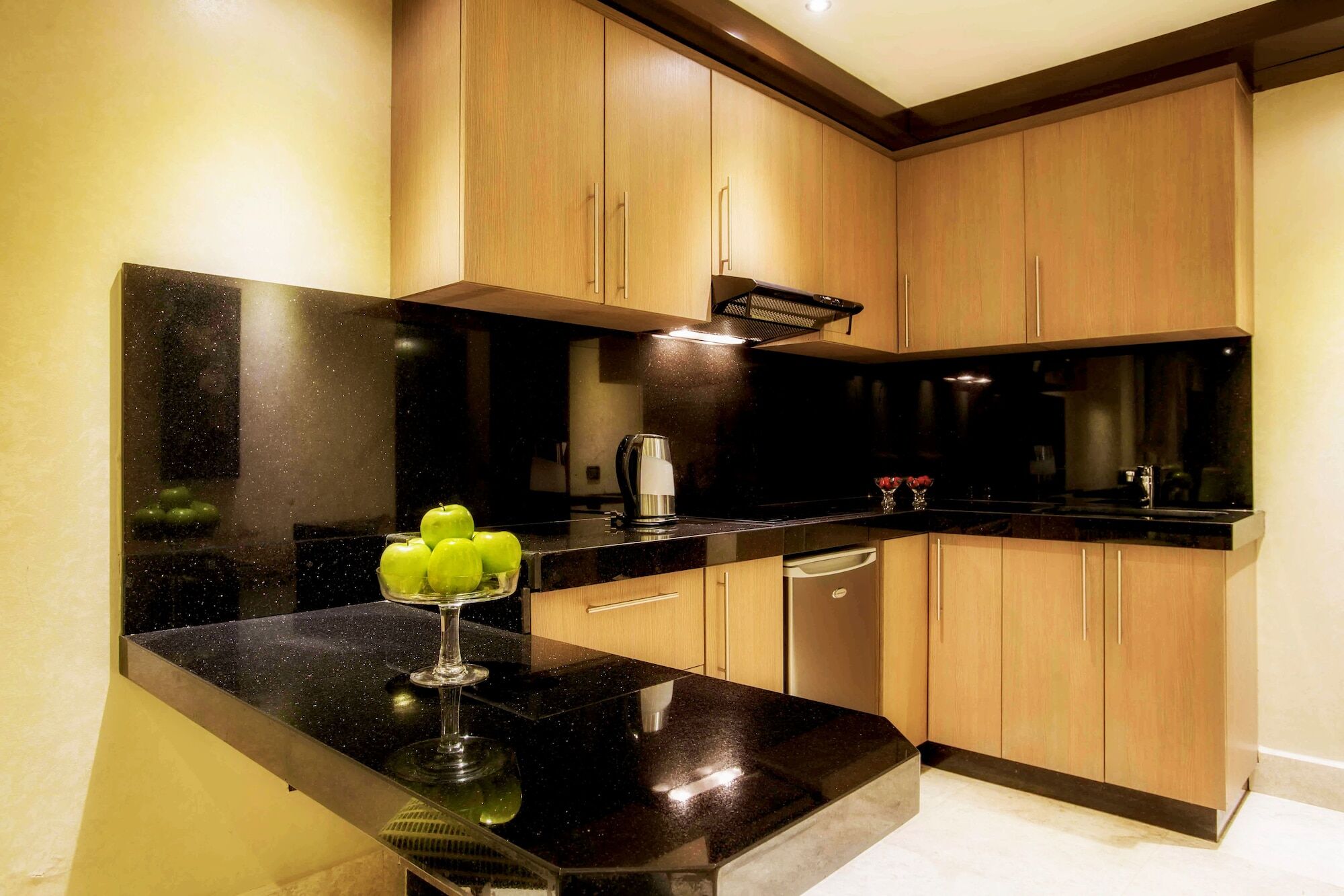 Imperial Suites Hotel Beirut Ngoại thất bức ảnh